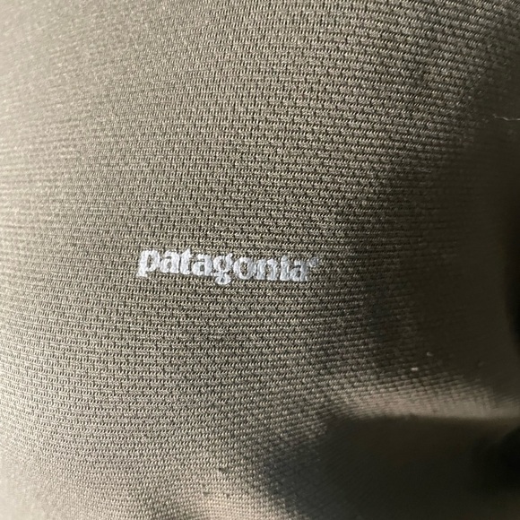Men’s Patagonia Thermal - Picture 3 of 3